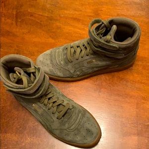 Puma Sky